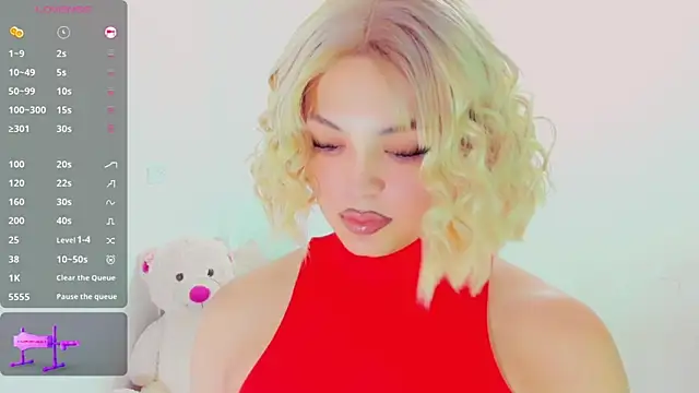 Emmaa Saenz  online show from March 4, 11:23 pm