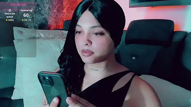 Snapshot of Emmaa_Saenz_ chatting on June 7, 11:54 pm Emmaa Saenz online show from June 7, 11:54 pm