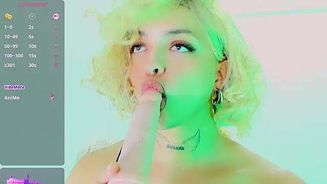 Emmaa Saenz  online show from February 22, 12:35 am