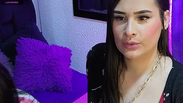 agatha lovee online show from March 4, 6:26 pm