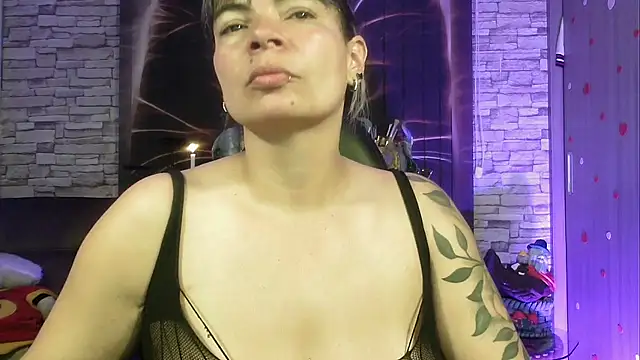 charlotedoll online show from September 19, 3:10 am