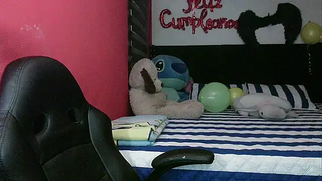 charlotedoll online show from April 24, 2:46 am