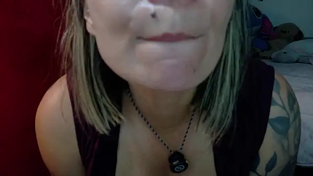 charlotedoll online show from June 7, 10:09 am