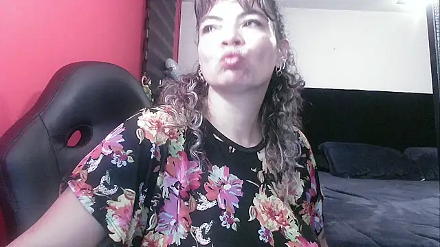 charlotedoll online show from October 15, 5:17 am