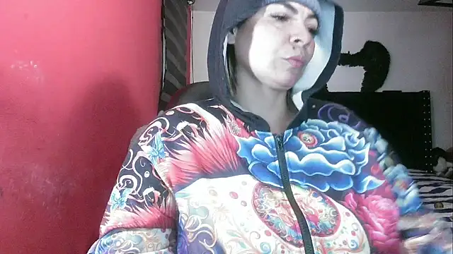 charlotedoll online show from February 25, 3:40 am