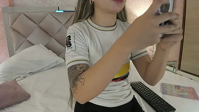 Arianavillada online show from September 10, 3:16 am