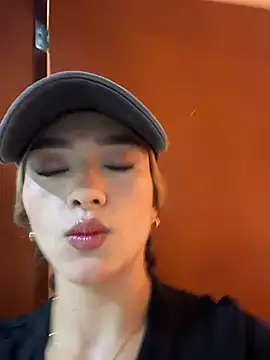 Arianavillada online show from June 2, 3:39 am