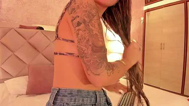 Arianavillada online show from November 21, 3:27 am