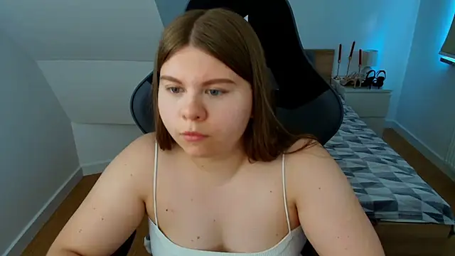 Snapshot of AbbyPleasure chatting on June 25, 1:16 pm AbbyPleasure online show from June 25, 1:16 pm