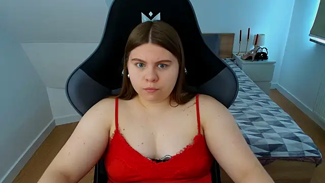 Snapshot of AbbyPleasure chatting on June 7, 10:53 am AbbyPleasure online show from June 7, 10:53 am