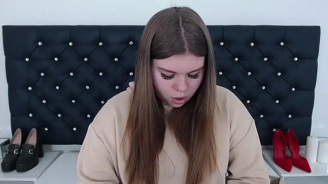 AbbyPleasure online show from March 19, 10:00 am