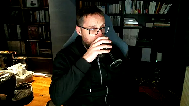 MeSteff online show from October 11, 8:43 pm