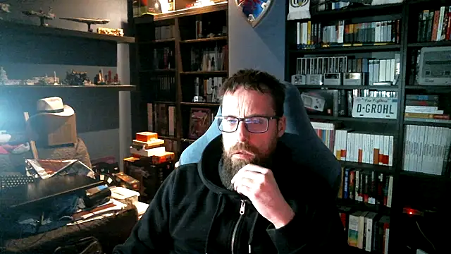 MeSteff online show from April 3, 7:20 pm