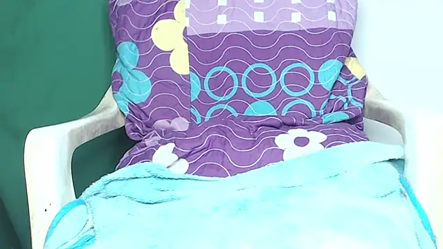 Snapshot of dekatalebell chatting on February 15, 7:51 am dekatalebell online show from February 15, 7:51 am