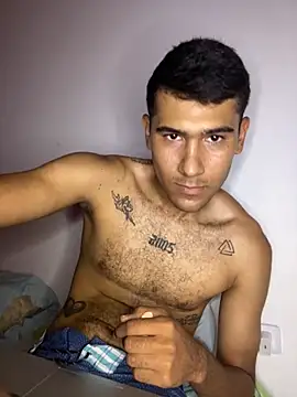 santi latino online show from October 17, 3:47 pm