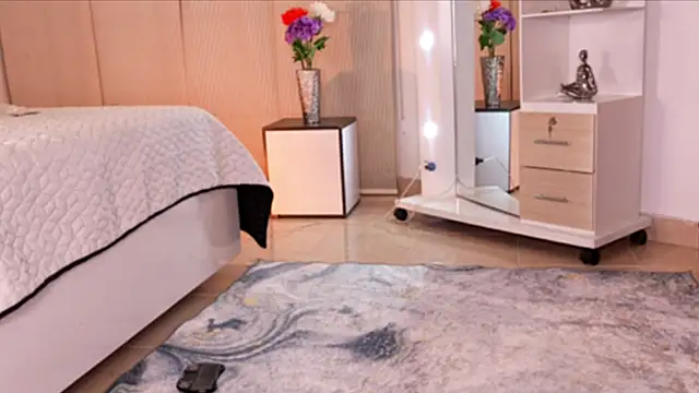 niiaa1 online show from February 14, 3:40 am