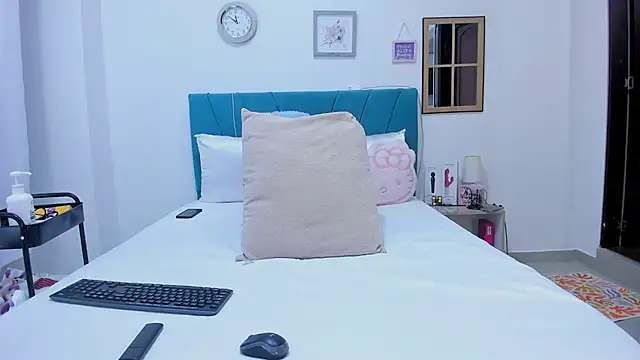 kamila lopez online show from March 26, 9:13 pm