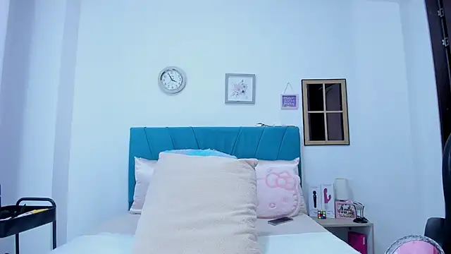 kamila lopez online show from March 16, 9:17 pm