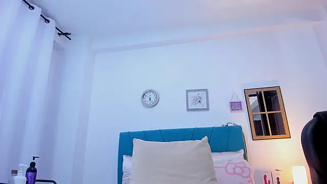 Snapshot of kamila_lopez chatting on July 14, 9:32 pm kamila lopez online show from July 14, 9:32 pm