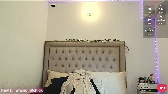 Snapshot of kristy_calderon chatting on June 15, 7:46 pm kristy calderon online show from June 15, 7:46 pm