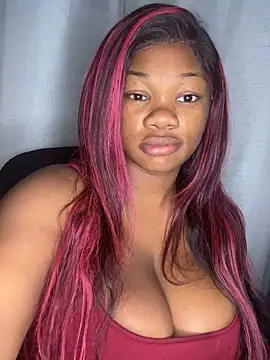 Snapshot of CharismaaBanx chatting on October 13, 2:02 am CharismaaBanx online show from October 13, 2:02 am