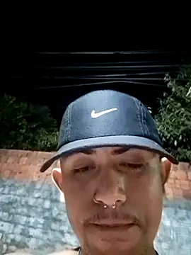 Menezes2105 online show from April 3, 10:16 pm