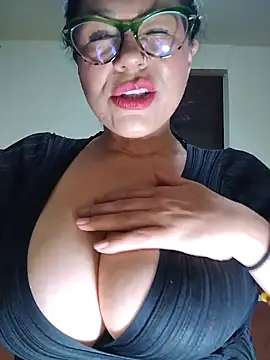 Snapshot of naughty_doll_horny chatting on May 1, 10:09 am naughty doll horny online show from May 1, 10:09 am
