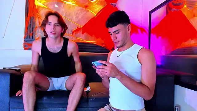 liam genner  online show from October 20, 8:09 pm