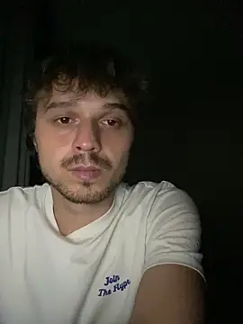 oguuxum online show from March 23, 9:47 pm