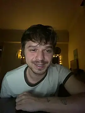 oguuxum online show from March 22, 9:38 pm