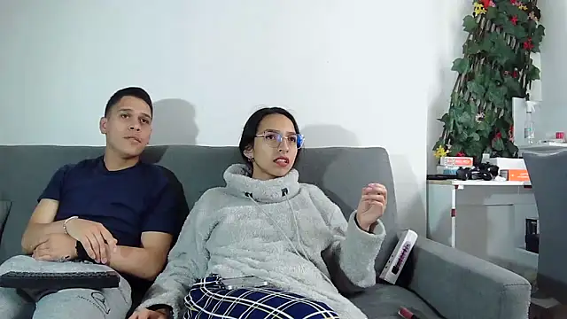 Katalleya jyj online show from October 31, 4:03 pm