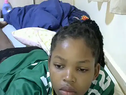 Snapshot of queen-sasha chatting on March 23, 4:38 am queen-sasha online show from March 23, 4:38 am