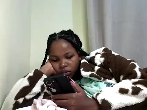 Snapshot of queen-sasha chatting on October 16, 7:05 am queen-sasha online show from October 16, 7:05 am