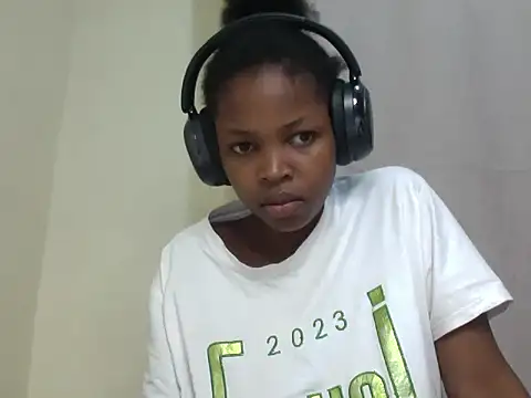 queen-sasha online show from March 13, 6:46 pm