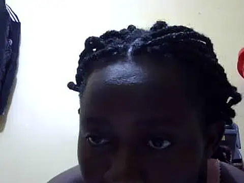 Snapshot of Seeexxxy-bree chatting on January 28, 8:15 pm Seeexxxy-bree online show from January 28, 8:15 pm