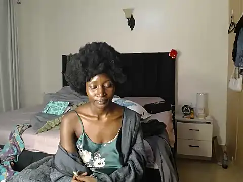 thicky anncy online show from July 27, 9:55 pm