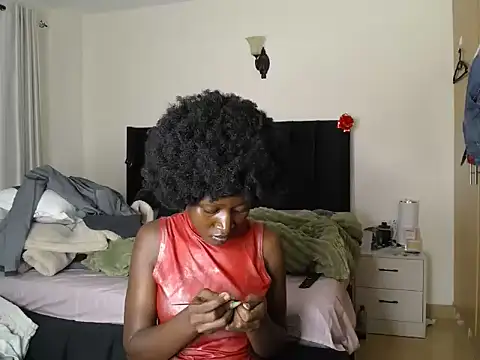 thicky anncy online show from July 29, 10:31 pm