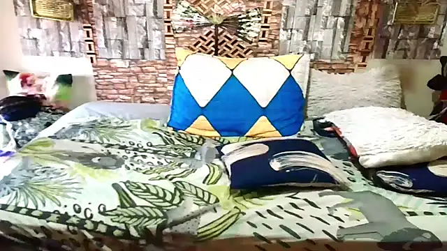 Indian Blaze00 online show from November 6, 5:55 am