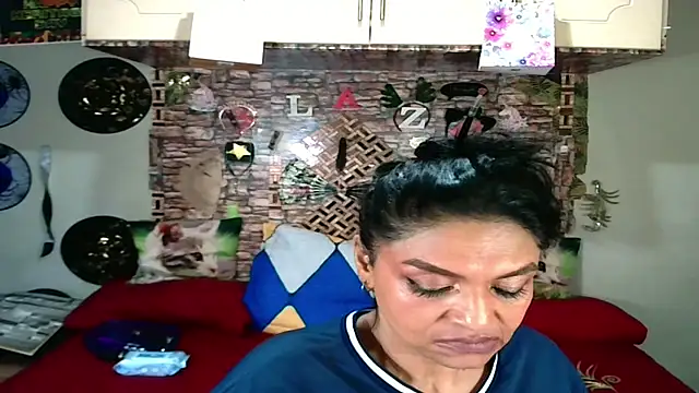 Snapshot of Indian_Blaze00 chatting on October 18, 12:12 am Indian Blaze00 online show from October 18, 12:12 am