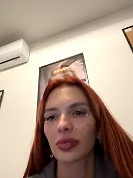 ButterflyLeah online show from November 27, 3:12 pm