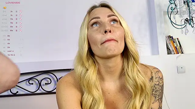 Hotel  California online show from October 26, 9:10 am