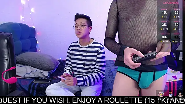 Snapshot of savagesboys chatting on January 10, 10:04 pm savagesboys online show from January 10, 10:04 pm