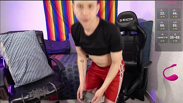 Snapshot of savagesboys chatting on December 12, 2:15 am savagesboys online show from December 12, 2:15 am