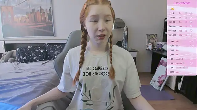 CallMeEffy1 online show from June 7, 2:00 pm