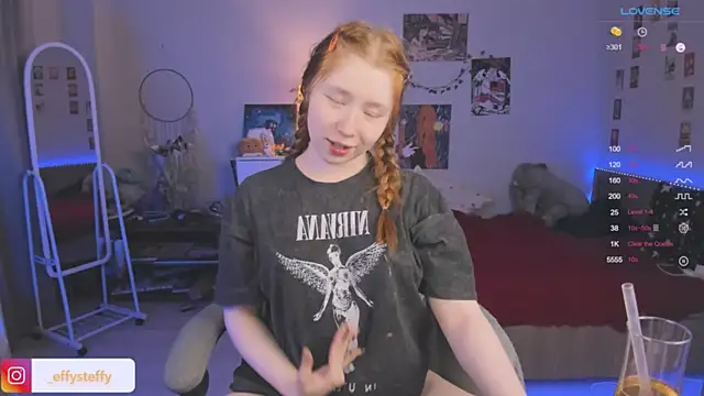 CallMeEffy1 online show from March 20, 6:09 pm