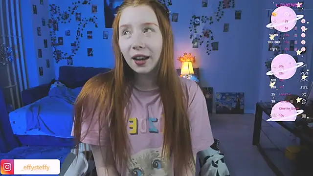 Snapshot of CallMeEffy1 chatting on October 24, 10:09 pm CallMeEffy1 online show from October 24, 10:09 pm