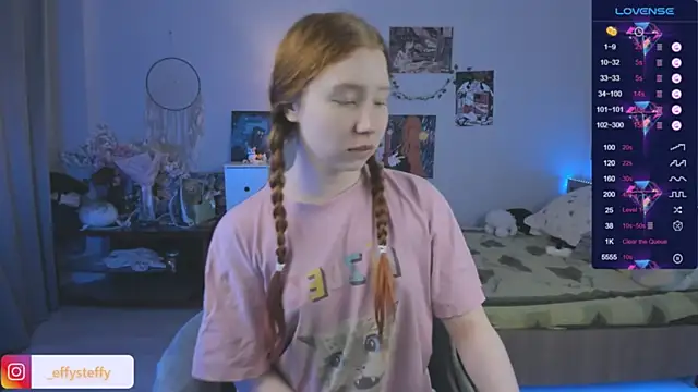 Snapshot of CallMeEffy1 chatting on December 16, 4:22 pm CallMeEffy1 online show from December 16, 4:22 pm