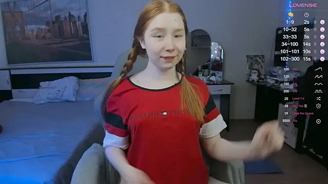 CallMeEffy1 online show from May 13, 4:25 pm