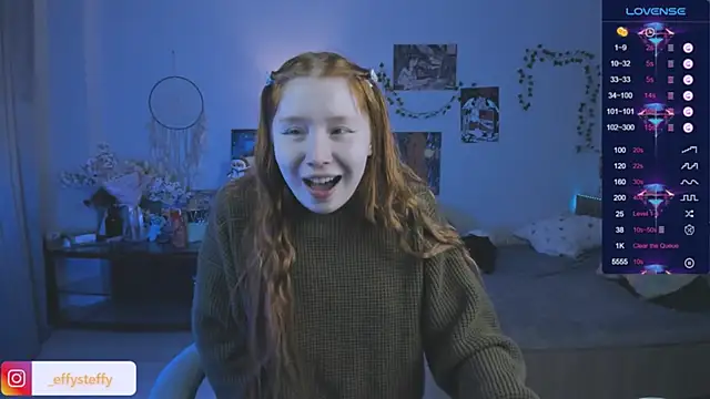 Snapshot of CallMeEffy1 chatting on November 26, 7:36 pm CallMeEffy1 online show from November 26, 7:36 pm