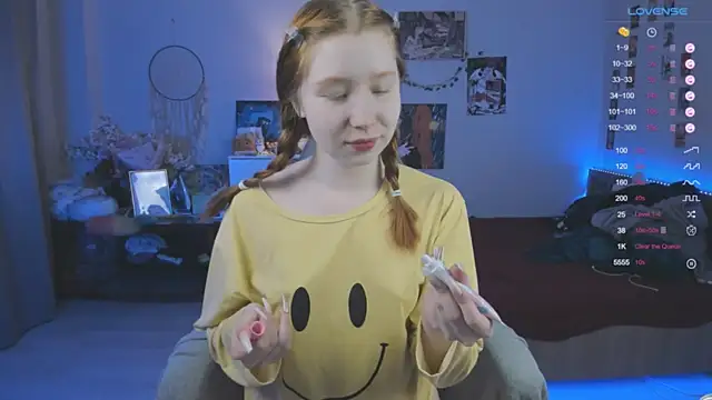 CallMeEffy1 online show from January 13, 2:54 pm